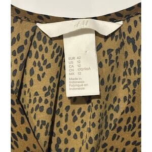 H&M Women’s Size 12 Brown & Black Sleeveless V Neck Pleated Tunic Top